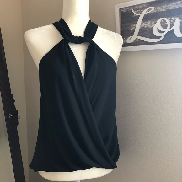 Black Top - Picture 2 of 6